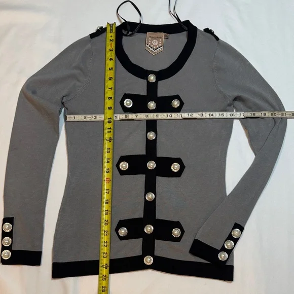 Vintage Twelve by Twelve Pearl Button Military Knit Cardigan/M - Chanel Style - Picture 3 of 8